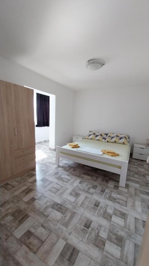 Apartment Goran & Nela Ουμάγκ Εξωτερικό φωτογραφία